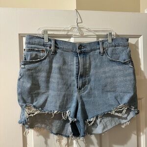 Abercrombie & Fitch High Rise Mom Short